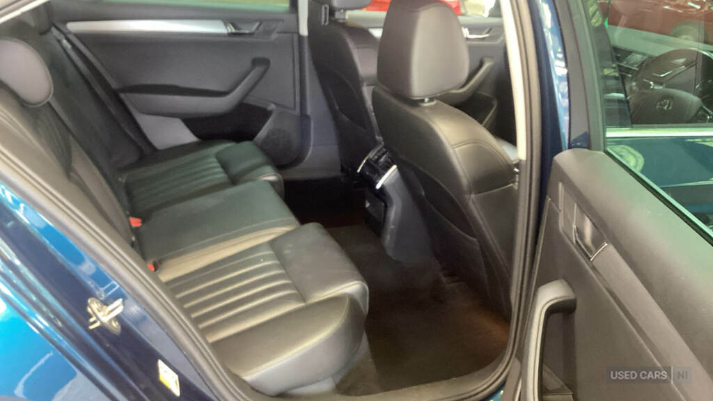 Skoda Superb 2.0 Se Technology Tdi 148 Bhp Black #8