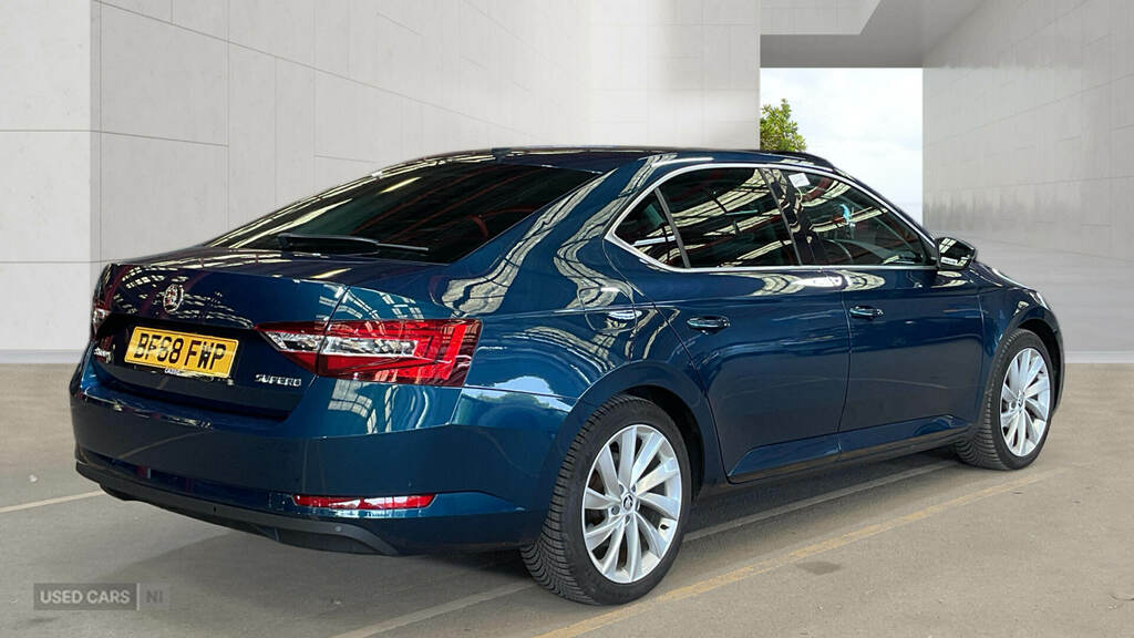 Skoda Superb 2.0 Tdi Cr Se Blue #5