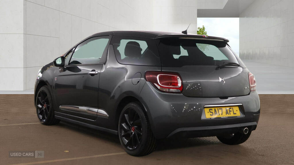 DS DS 3 1.6 Bluehdi Performance Line Grey #3