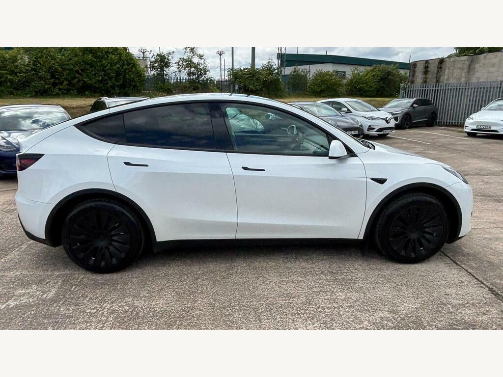 Tesla Model Y Dual Motor Long Range 4Wde White #4