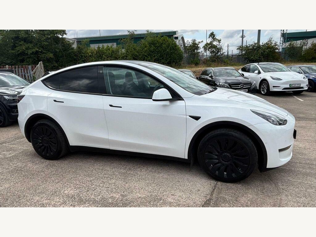 Tesla Model Y Dual Motor Long Range 4Wde White #2