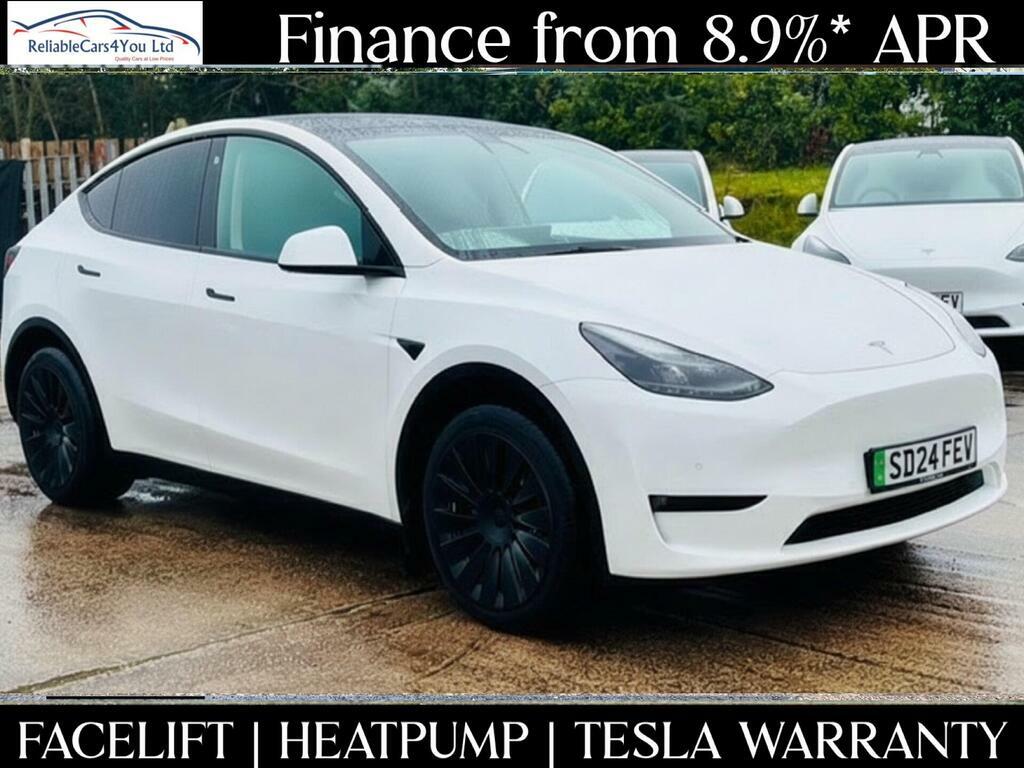 Tesla Model Y Dual Motor Long Range 4Wde White