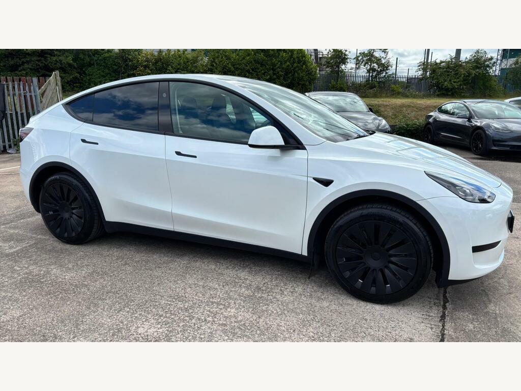 Tesla Model Y Dual Motor Long Range 4Wde White #4