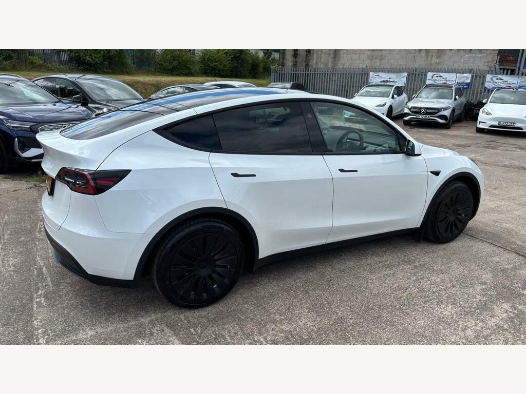 Tesla Model Y Dual Motor Long Range 4Wde BD24YSJ White #4