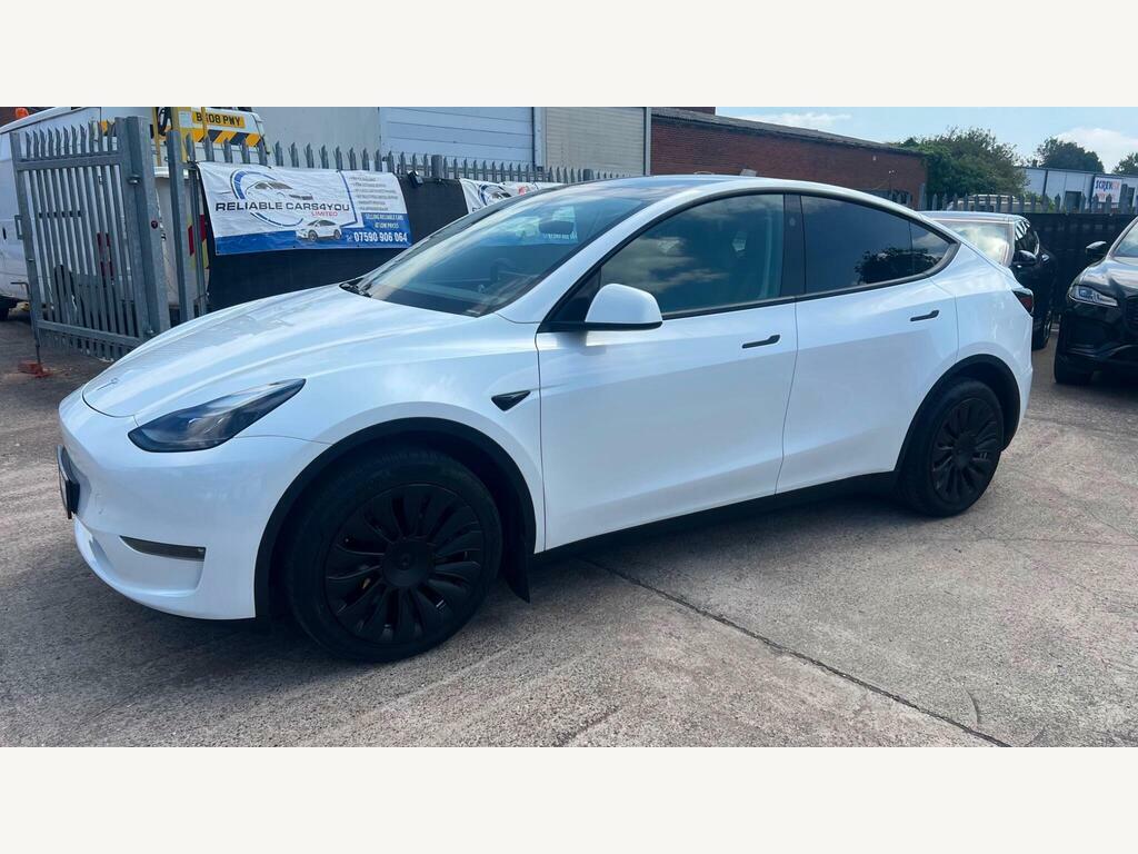 Tesla Model Y Dual Motor Long Range 4Wde BD24YSJ White #2