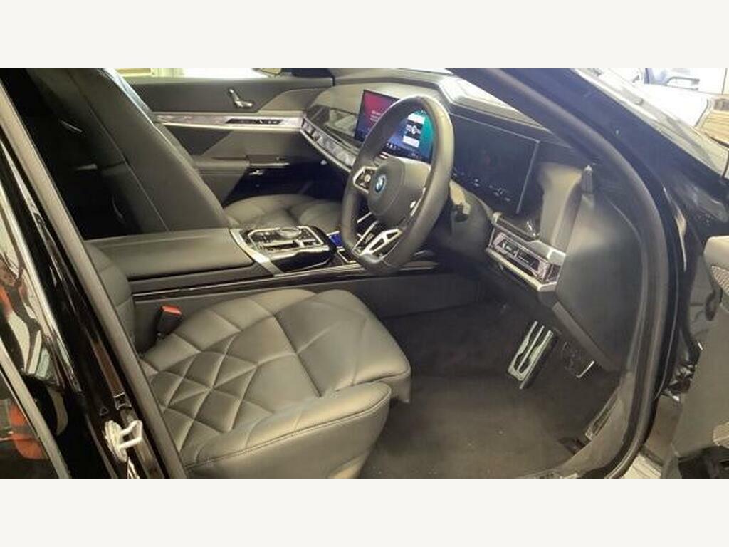 BMW i7 50 105.7Kwh M Sport Edrive Black