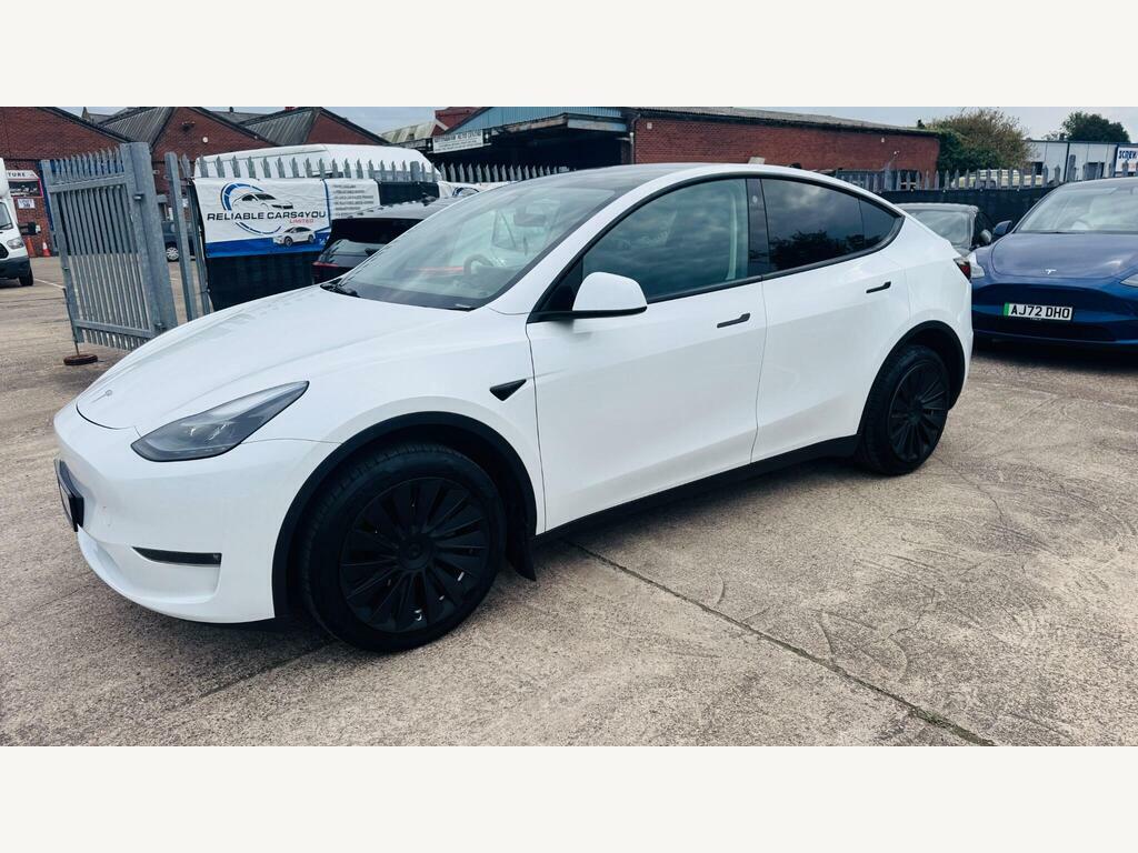 Tesla Model Y Dual Motor Long Range 4Wde White #4