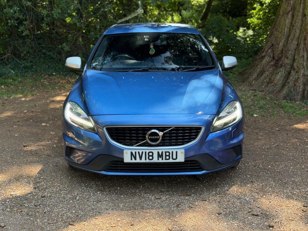 Volvo V40 2.0 D2 R-design Hatchback Blue #3