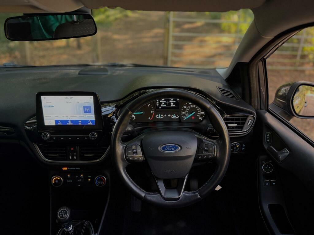 Ford Fiesta 1.0 Ecoboost Zetec Navigation Black #18