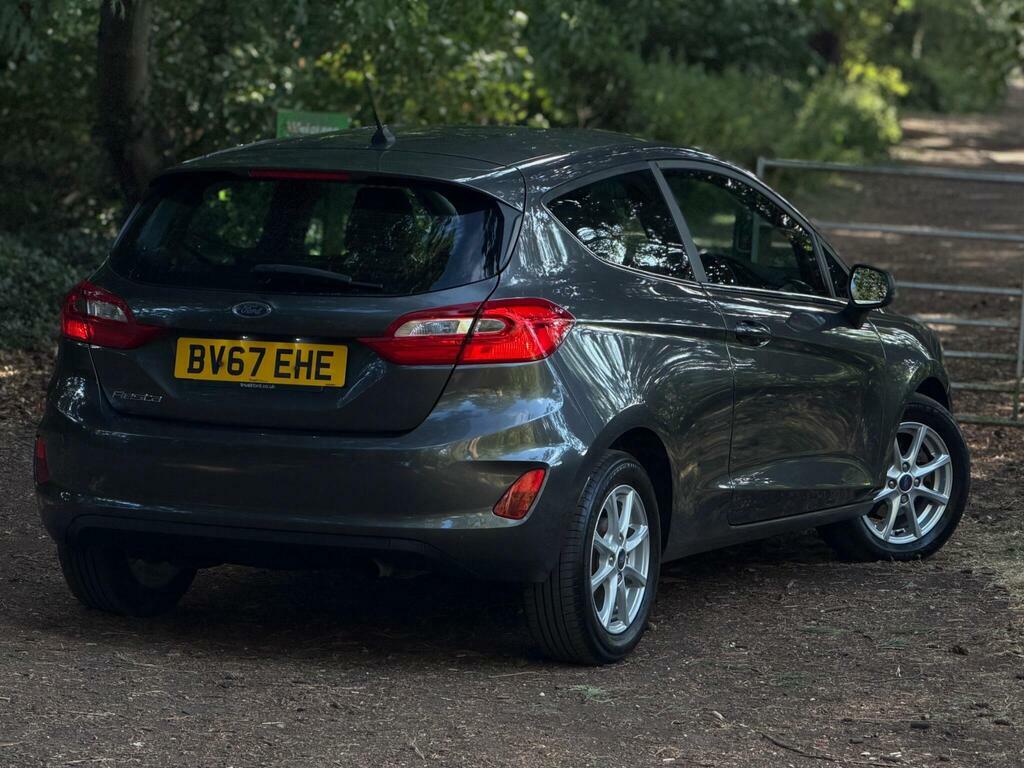 Ford Fiesta 1.0 Ecoboost Zetec Navigation Black #9