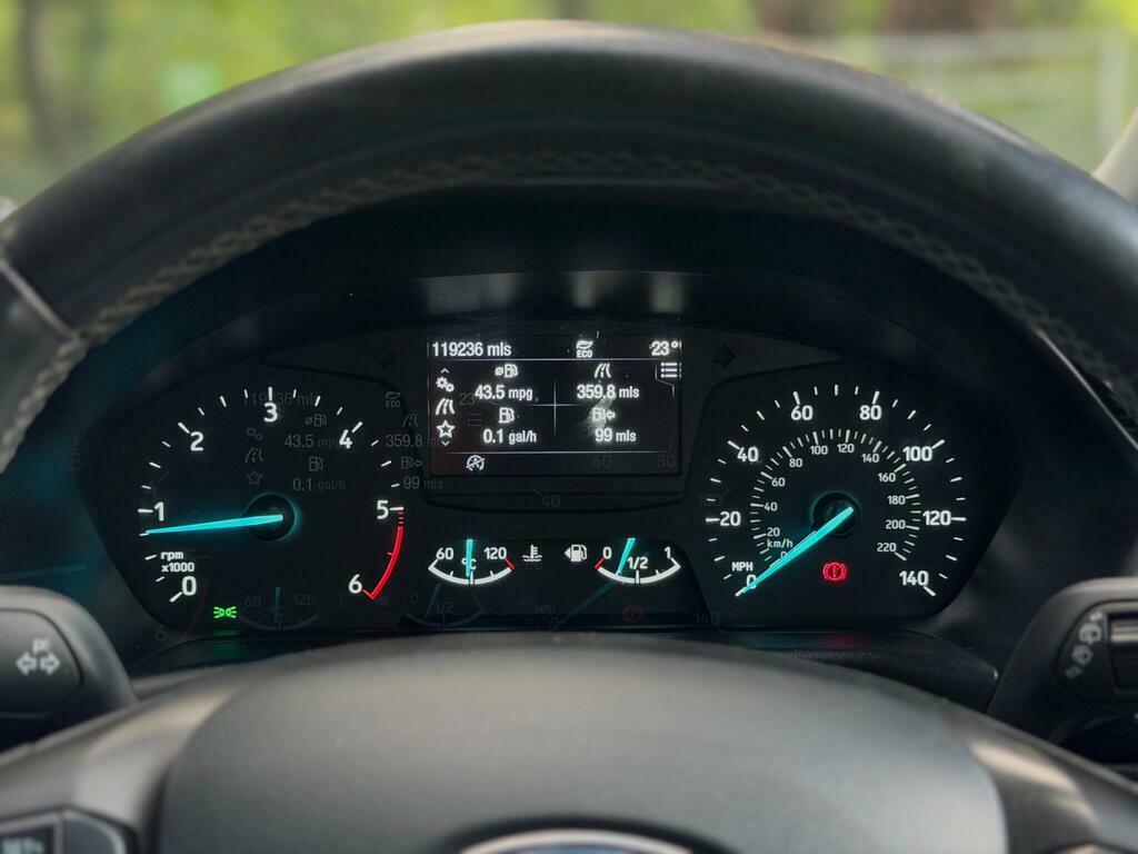 Ford Fiesta 1.0 Ecoboost Zetec Navigation Black #10