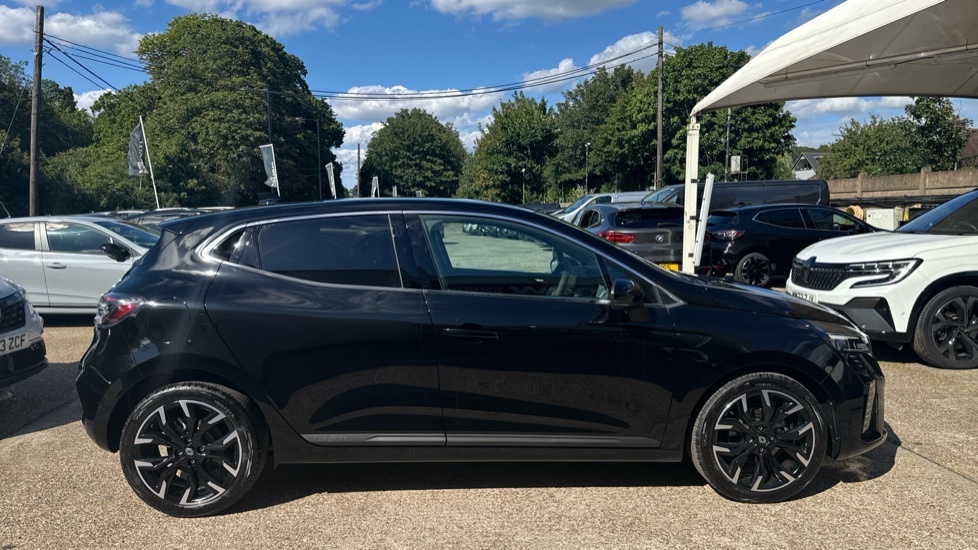 Renault Clio Renault Clio 1.0 Tce 90 Techno LY26OPD Black #2