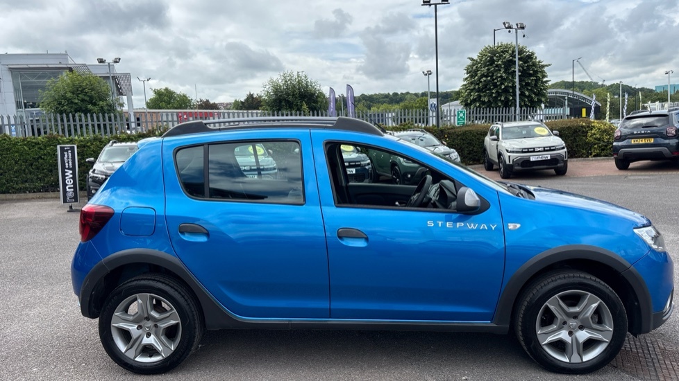 Dacia Sandero Stepway Dacia Sandero Stepway 1.5 Dci Laureate Blue