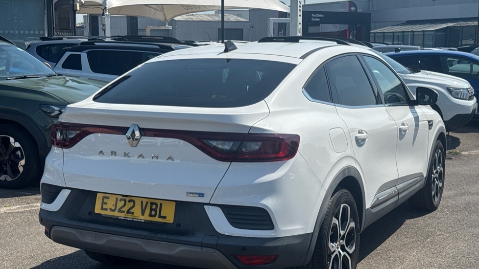 Renault Arkana Renault Arkana 1.6 E-tech Hybrid 145 S Edition EJ22VBL White #3