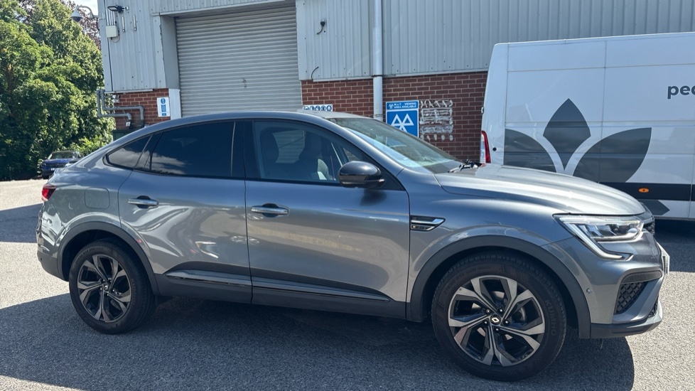 Renault Arkana Arkana 1.3 Mild Hybrid 140 R.s. Line Edc Estat YK73GSN Grey #2