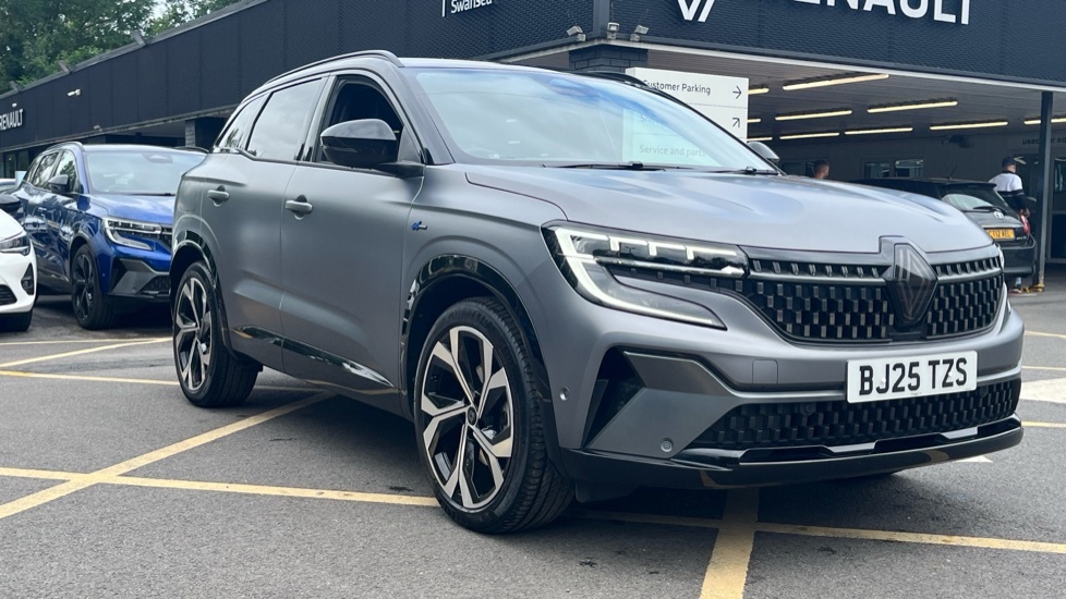 Renault Austral Renault Austral 1.2 E-tech Fhev Techno Esprit Alpi BJ25TZS Black