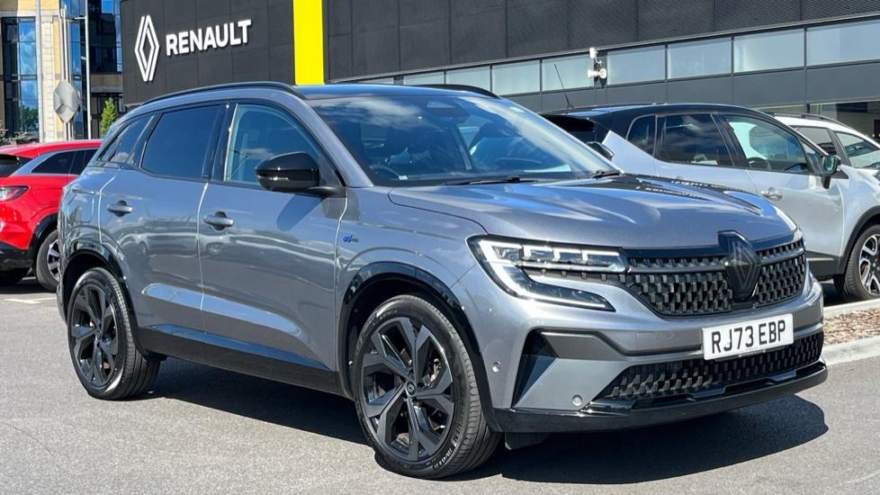 Renault Austral Renault Austral 1.2 E-tech Fhev Iconic Esprit Alpi Grey
