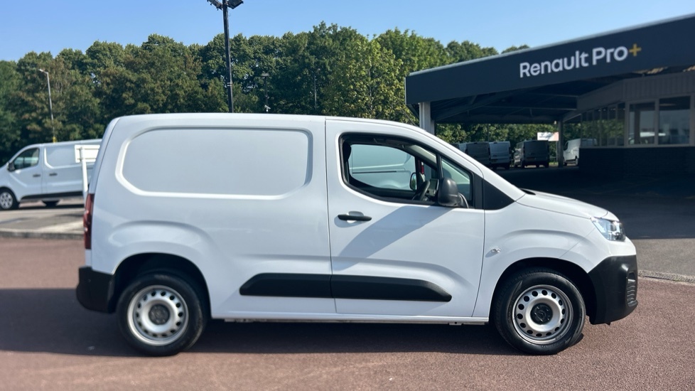 Citroen Berlingo Citroen Berlingo 1.5Tm Ent Van White #3