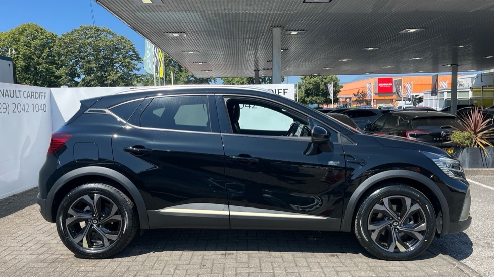 Renault Captur Renault Captur 1.6 E-tech Hybrid 145 Engineered CF24OAY Black #2