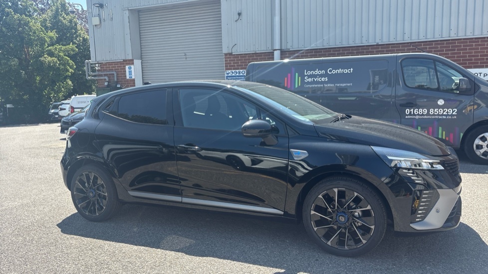 Renault Clio Renault Clio 1.0 Tce 90 Techno Esprit Alpine LY26WFM Black #4