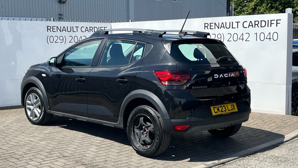 Dacia Sandero Stepway Dacia Sandero Stepway 1.0 Tce Expression Cvt Black #3