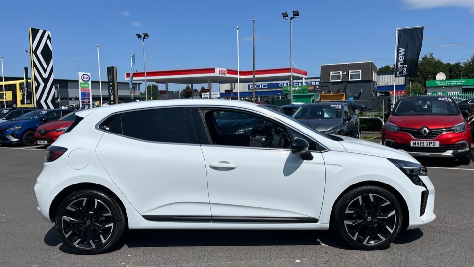 Renault Clio Renault Clio 1.0 Tce 90 Techno MM75ANU White #2