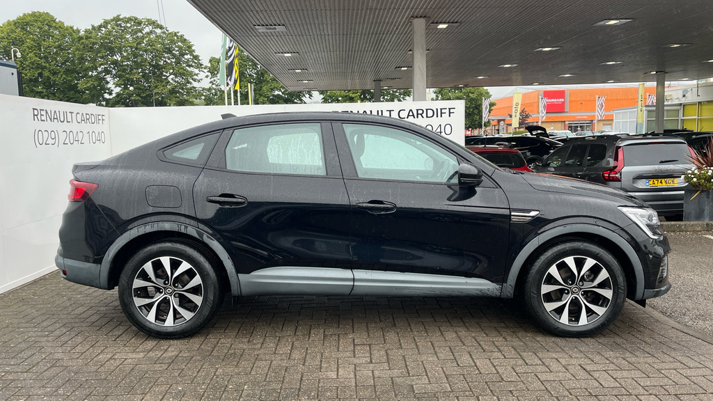 Renault Arkana Renault Arkana 1.6 E-tech Hybrid 145 Iconic Au Black #2