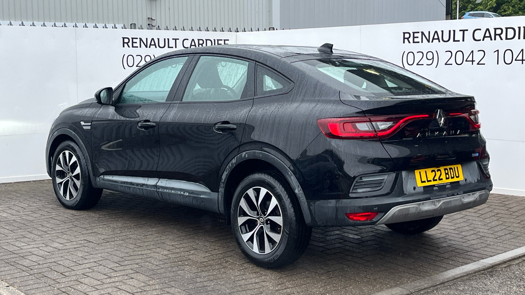 Renault Arkana Renault Arkana 1.6 E-tech Hybrid 145 Iconic Au Black #3