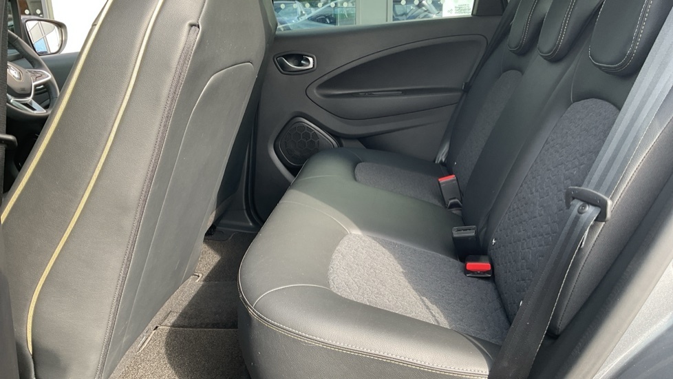 Renault Zoe 100Kw Techno R135 50Kwh Boost Charge White #14