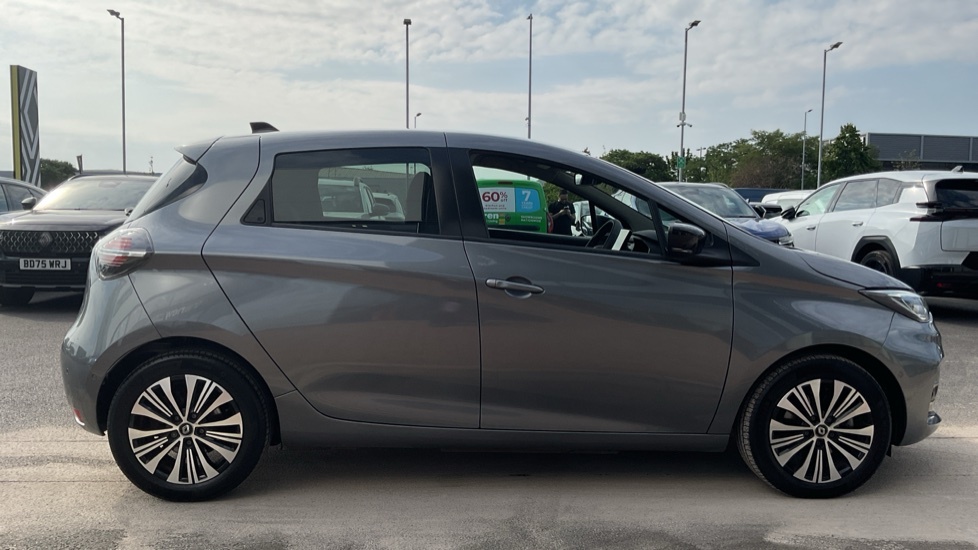 Renault Zoe 100Kw Techno R135 50Kwh Boost Charge White #2