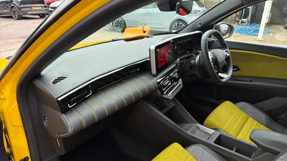 Renault 5 E-Tech Comfort Range 52Kwh Iconic Five  #6