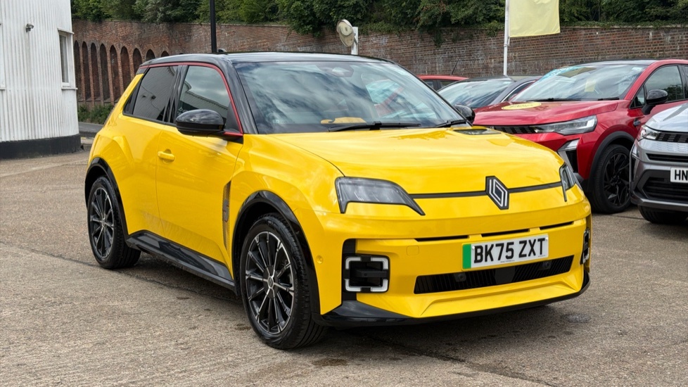 Renault 5 E-Tech Comfort Range 52Kwh Iconic Five 