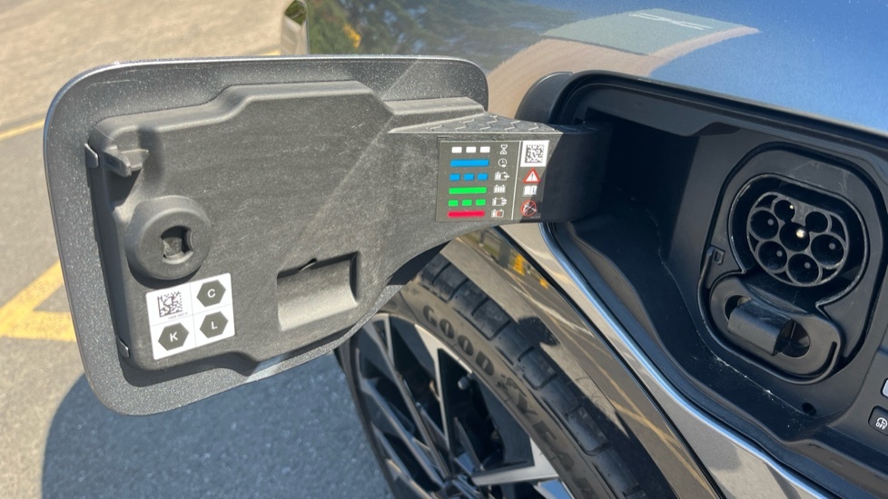 Renault Megane E-Tech Techno Black #35