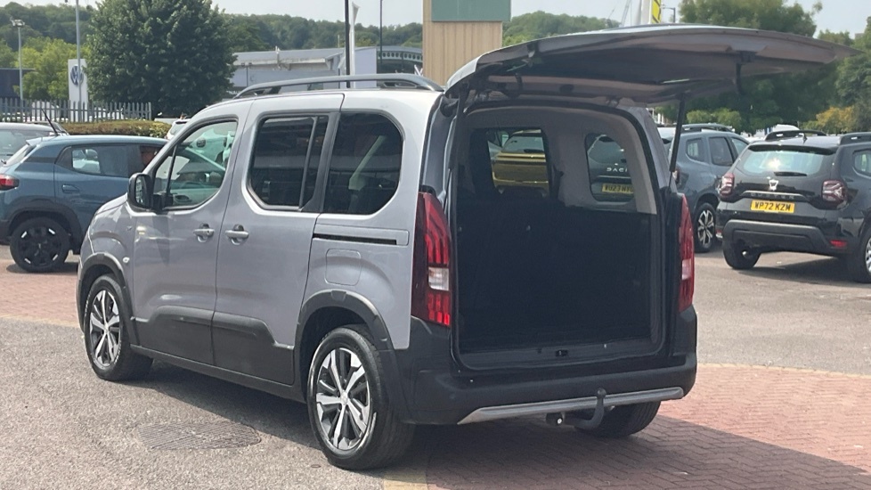 Peugeot e-Rifter Peugeot Rifter 100Kw Gt 50Kwh Grey #3