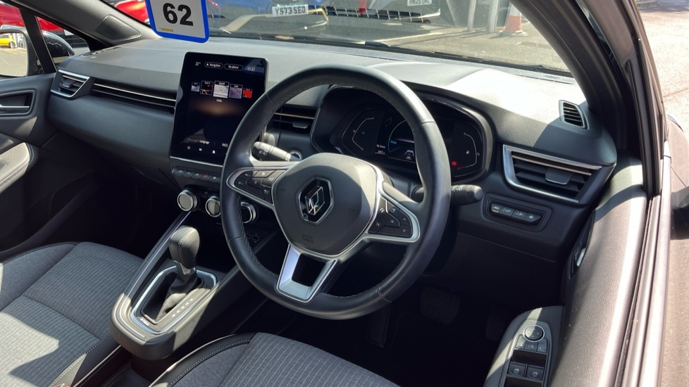 Renault Clio Renault Clio 1.6 E-tech Hybrid 140 Lutecia Se Black #5