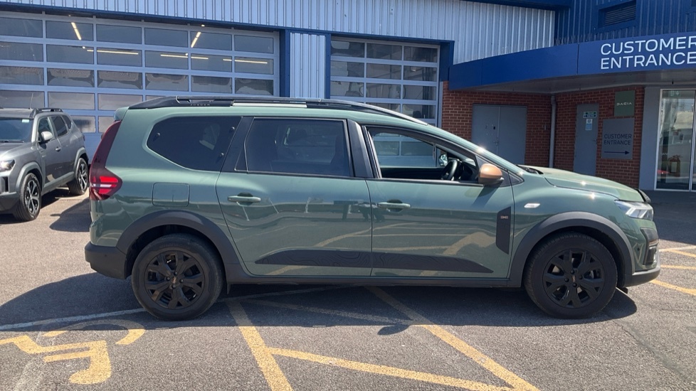 Dacia Jogger Dacia Jogger 1.6 Hev Extreme EM14CAL Green #2