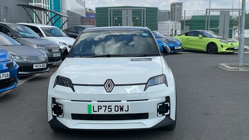 Renault 5 E-Tech Renault 5 110Kw Techno Comfort Range 52Kwh A LP75OWJ White #4