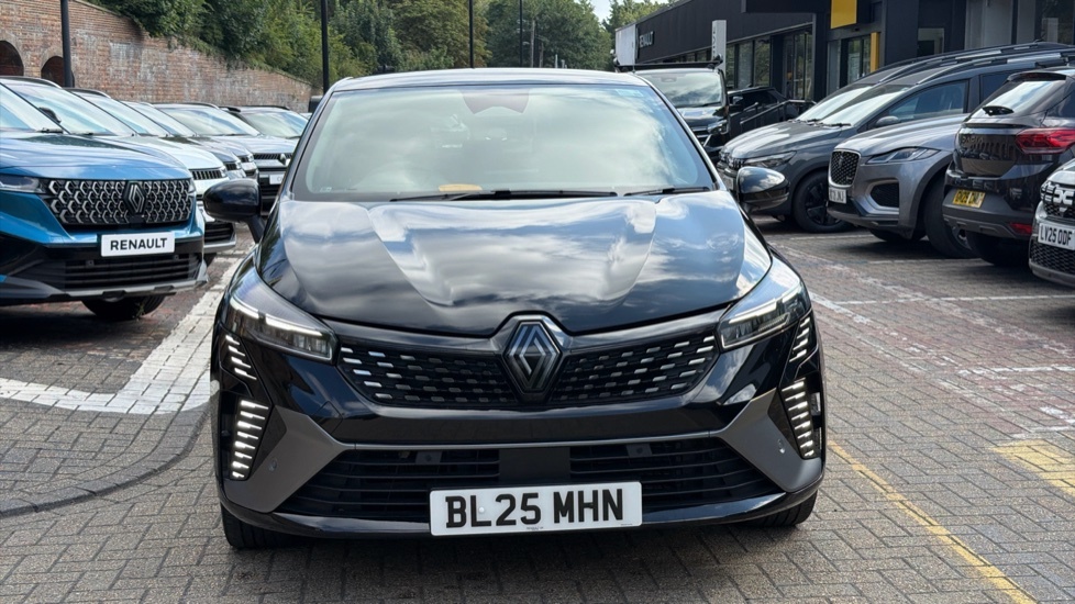 Renault Clio Renault Clio 1.6 E-tech Full Hybrid 145 Esprit Alp BL25MHN Black #4