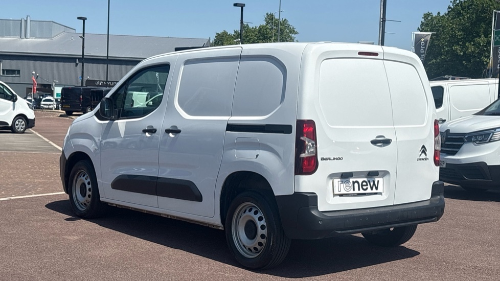 Citroen Berlingo Citroen Berlingo 1.5Tm Ent Van White #4