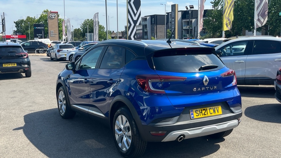 Renault Captur Renault Captur Hatchback 1.3 Tce 140 Iconic Blue #3