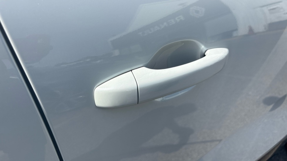 Renault Rafale E-tech Fhev Techno Esprit Alpine 4C White #35