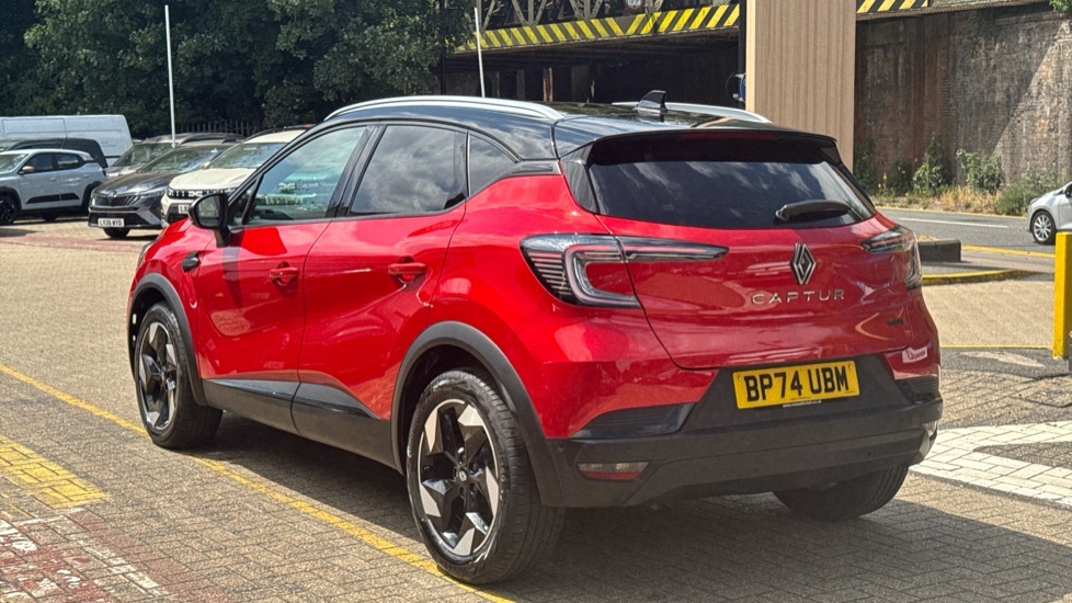 Renault Captur Renault Captur 1.6 E-tech Full Hybrid 145 Techno 5 Red #3