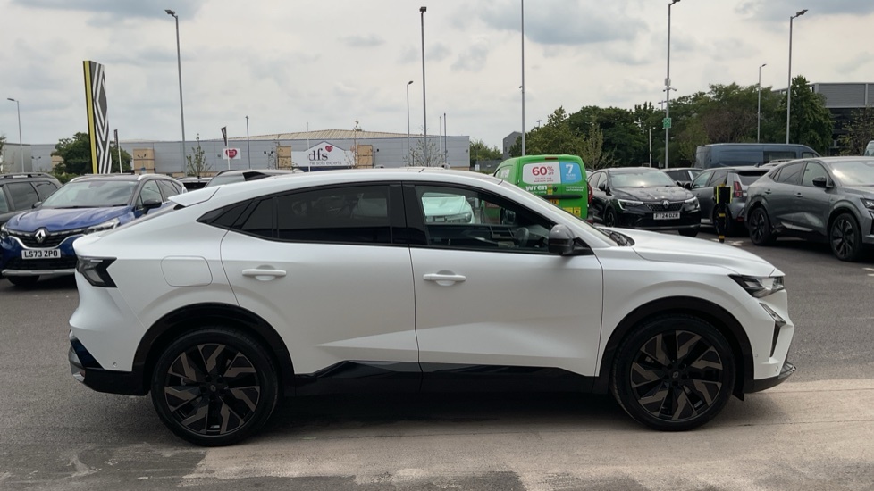 Renault Rafale Renault Rafale E-tech Fhev Iconic Esprit Alpine White #2