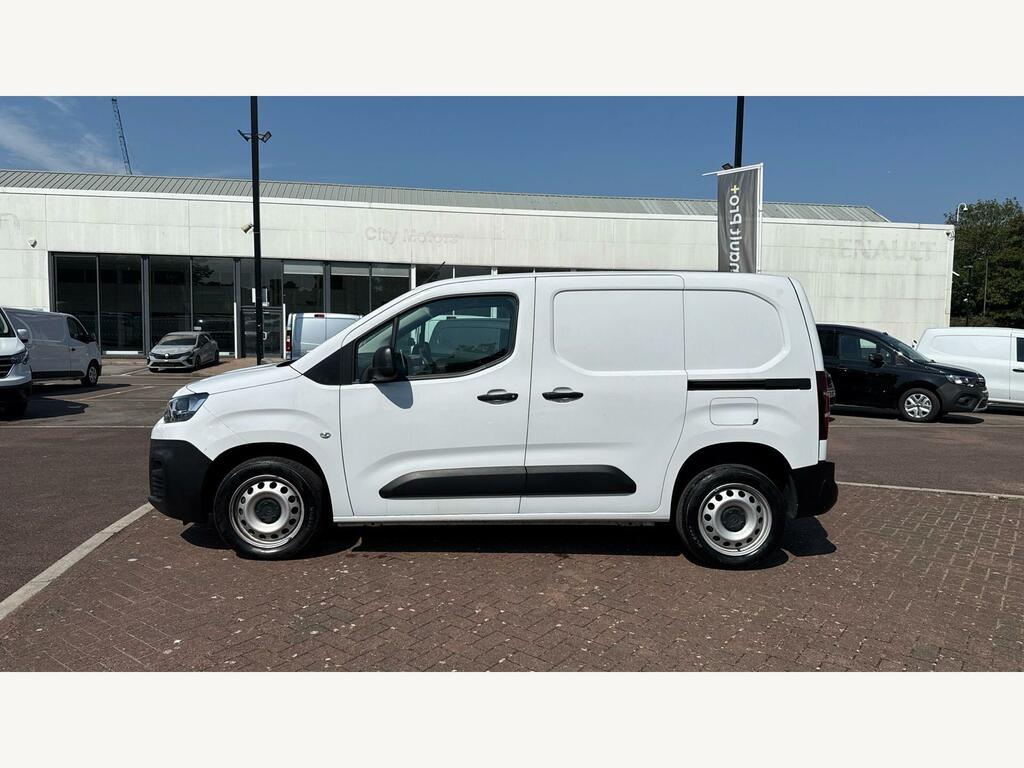 Citroen Berlingo Driver Edition White #21