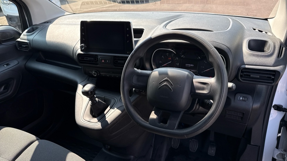 Citroen Berlingo Driver Edition White #10