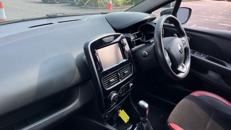Renault Clio Renault Clio 1.5 Dci 90 Dynamique S Nav Black #6