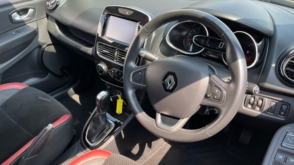 Renault Clio Renault Clio 1.5 Dci 90 Dynamique S Nav Black #5