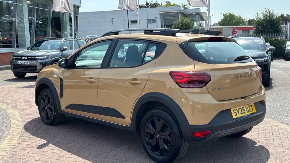 Dacia Sandero Stepway Dacia Sandero Stepway 1.0 Tce Extreme Cvt SY25UZT Beige #3