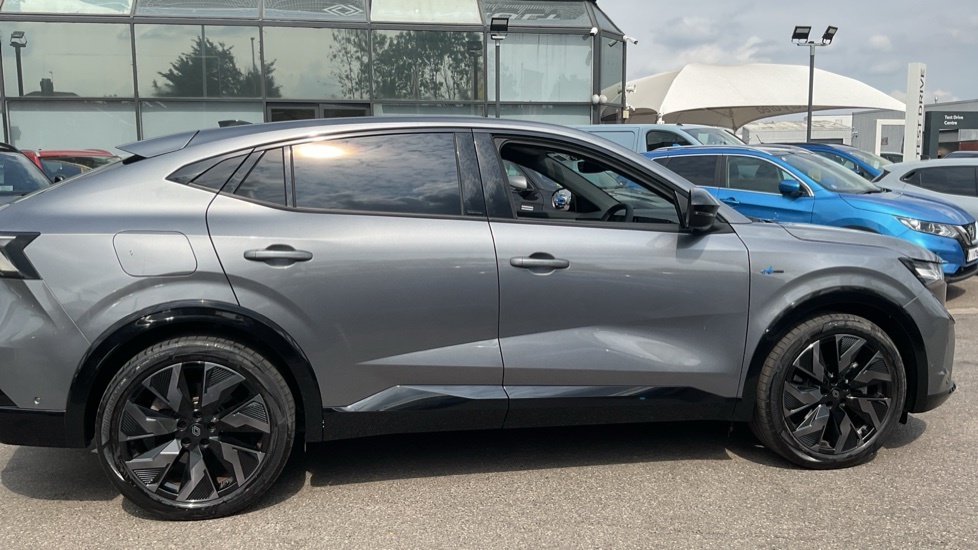Renault Rafale Renault Rafale E-tech Phev Techno Esprit Alpine Aw Black #2