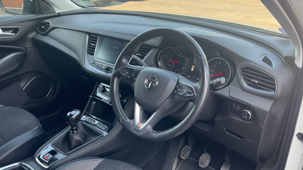 Vauxhall Grandland X 1.2 Turbo Tech Line Nav Euro 6 Ss White #5